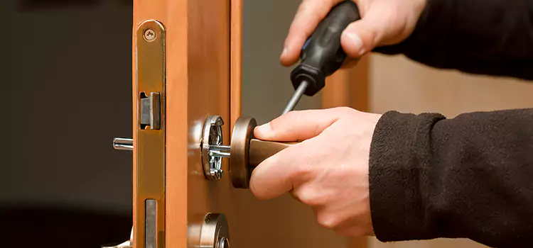 Semi Truck Locksmith Darien
