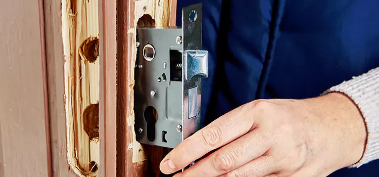 Garage Door Lock Replacement Darien